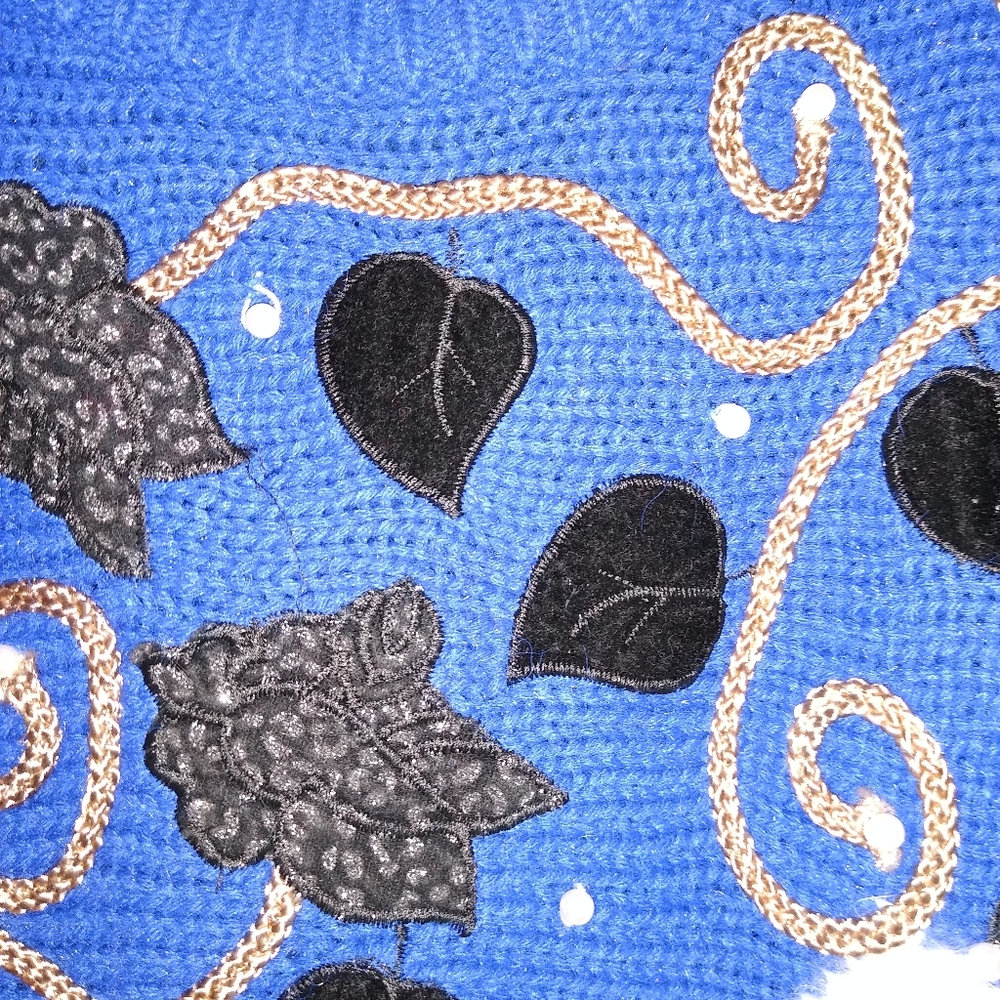 Casamia Free Size Vintage Sweater